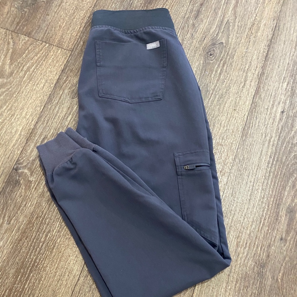 Figs Zamora Jogger Scrubs